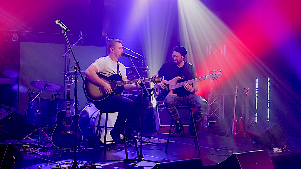 two of a kind duo pere et fils repertoire anglophone